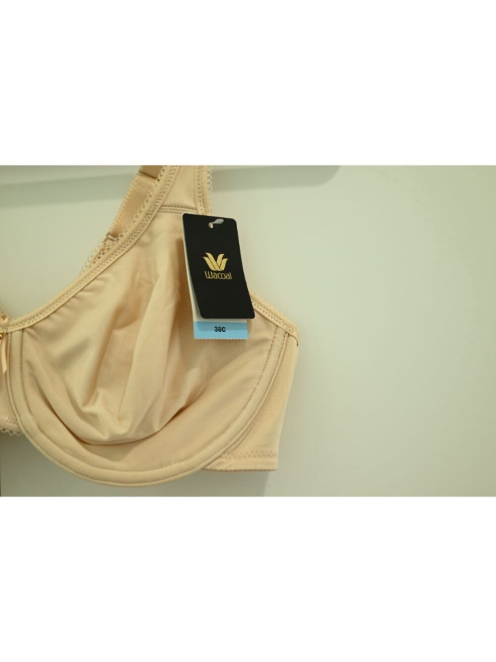 NWT Wacoal Basic Beauty Full Figure Seamless Underwire Bra Sz 38C Nude 855192 - Picture 4 of 6